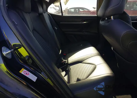 2018 Toyota Camry Se из США, поврежденный, VIN JTNB11HK4J3005795